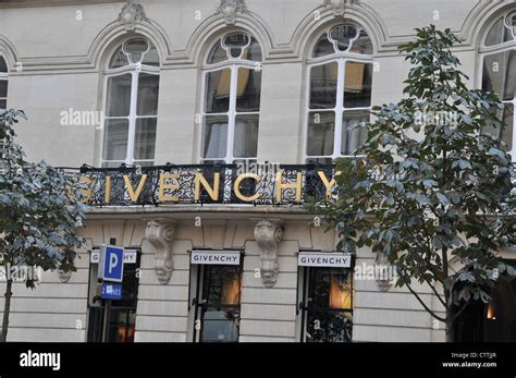 givenchy headquarters address